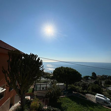 Appartamento Il Giardino Del Mare Ventimiglia Esterno foto