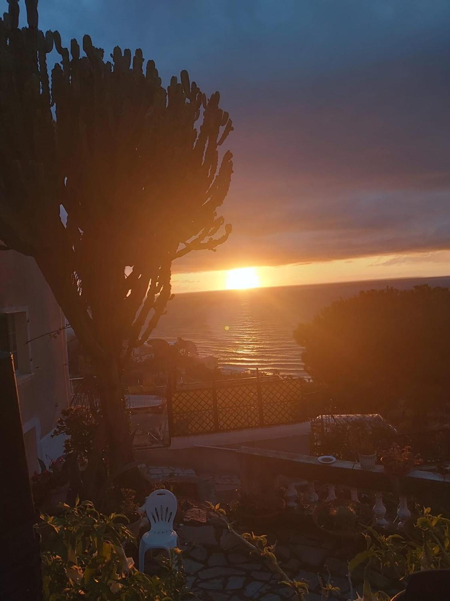 Appartamento Il Giardino Del Mare Ventimiglia Esterno foto