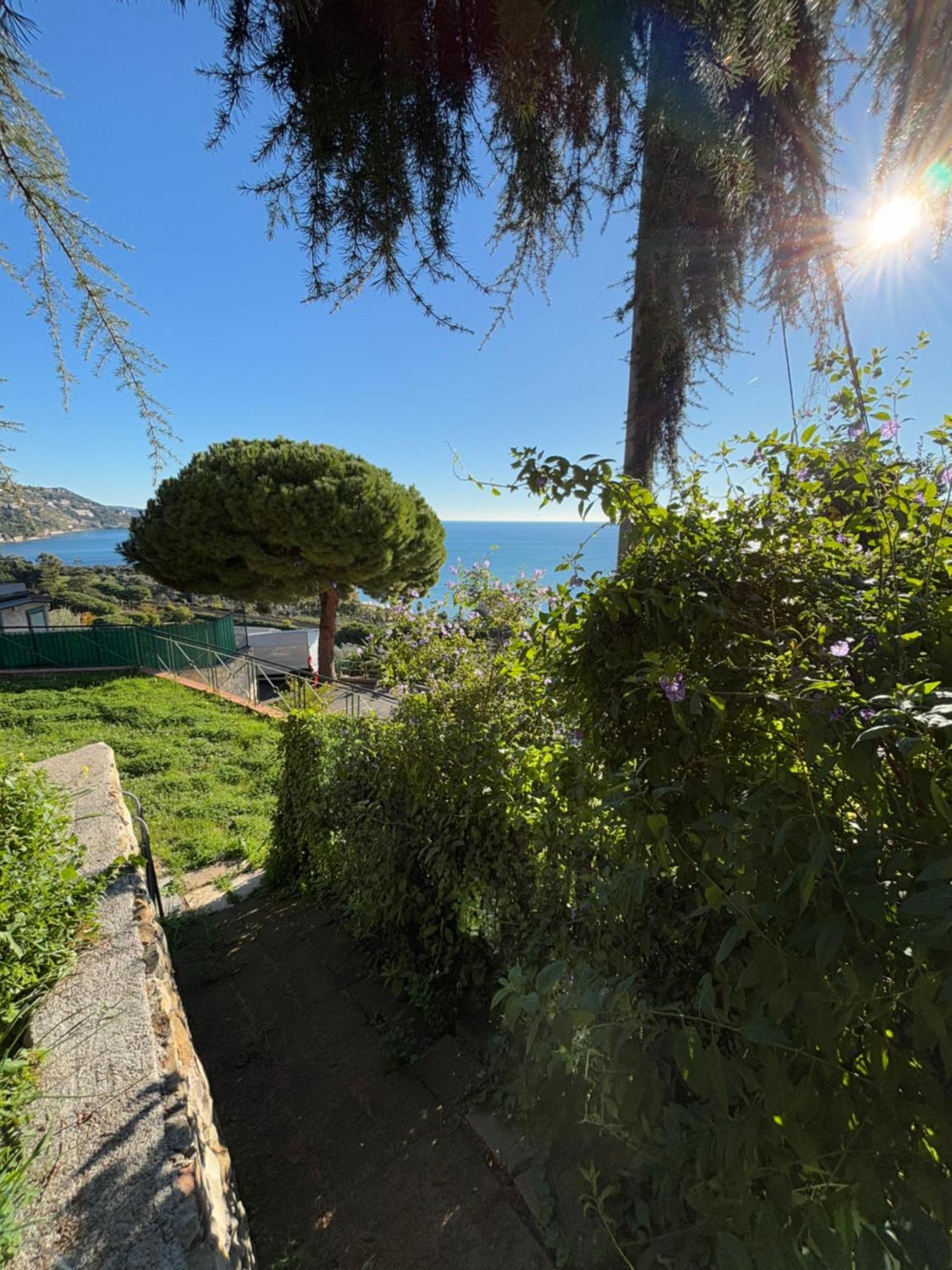 Appartamento Il Giardino Del Mare Ventimiglia Esterno foto