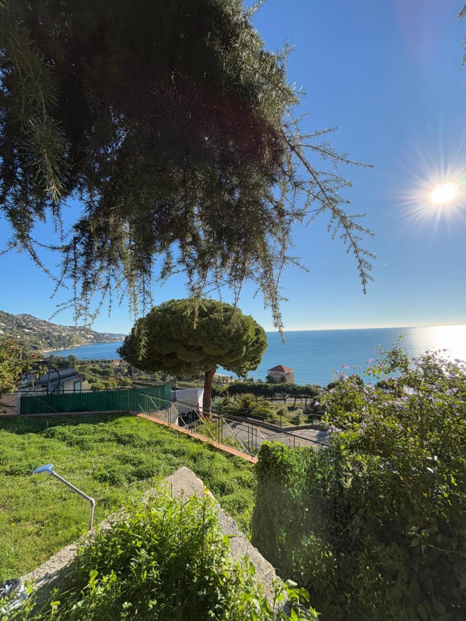 Appartamento Il Giardino Del Mare Ventimiglia Esterno foto